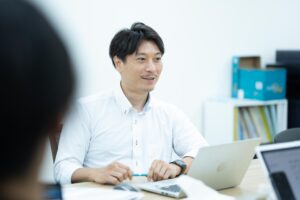 Najico tech株式会社のご担当者へのインタビューの様子